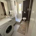 Διαμέρισμα Vinse Near Rab Center Ραμπ