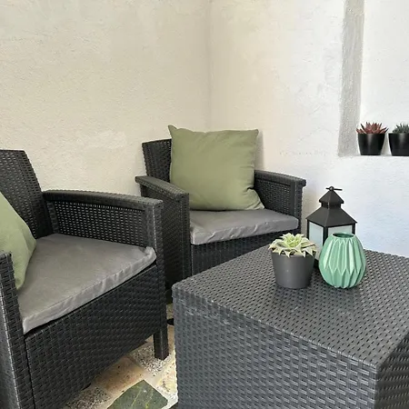 Vinse Near Rab Center Apartamento