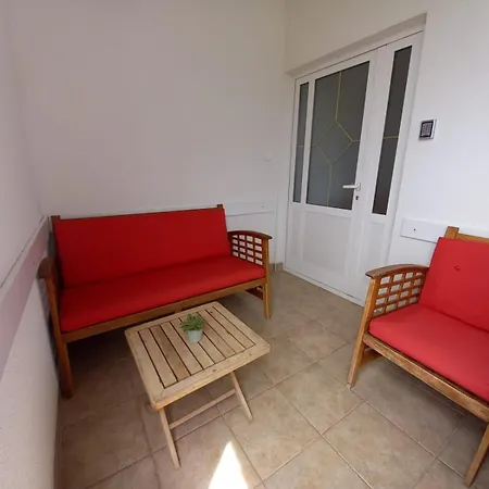 Vinse Near Rab Center Apartman *