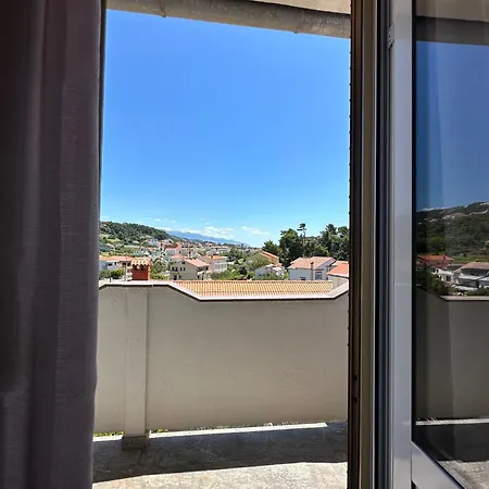 Vinse Near Rab Center Apartman *