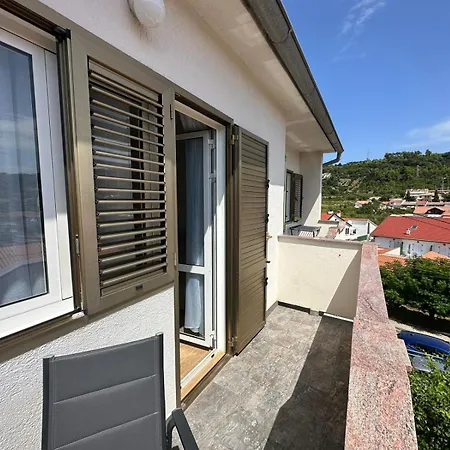 Apartman Vinse Near Rab Center *