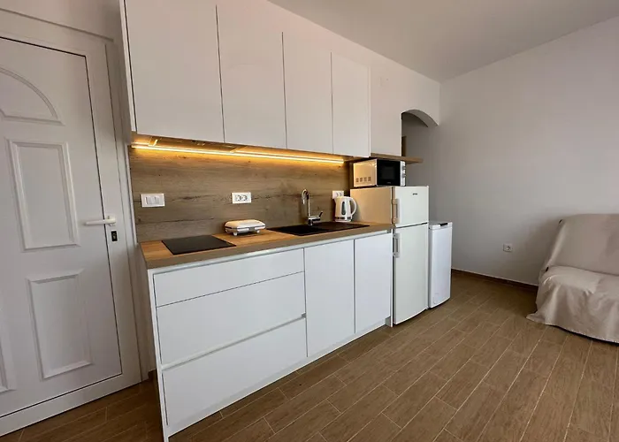 Apartment Vinse Near Rab Center *